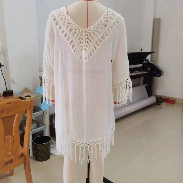 Hand Hook Flower Stitching Beach Cover-up Stylish Loose Plus Size Holiday Sun-protective Clothing - Image 3