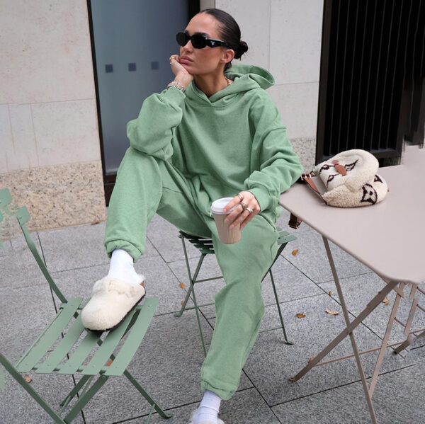 European And American Knitted Green Short Top Hooded Sweater Two-piece Set - Image 2
